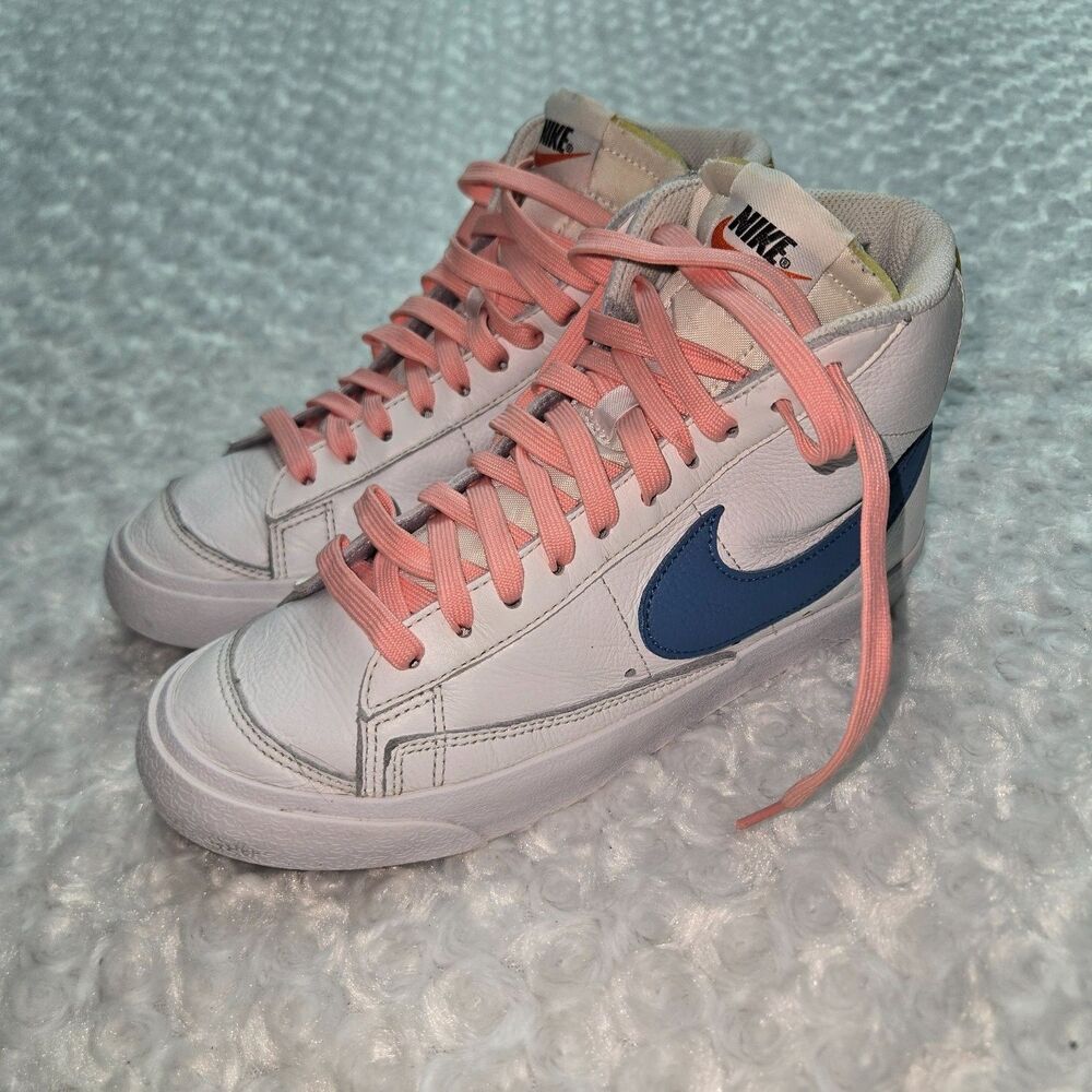 Nike Blazer Mid '77 Vintage Womens Size 7.5 White High Top Sneakers NIB modern
